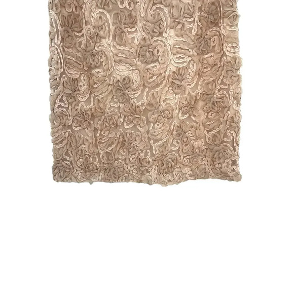 Mikael Aghal Rosette Embroidered Pencil Skirt Cream Beige Blush Size 6 - Picture 4 of 9